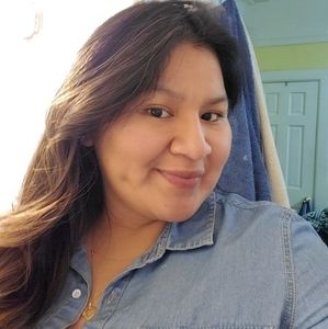 Meet your Posher, Mayra